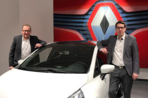 Die Führung der Autohaus-Raiffeisen-Gruppe: (v. li.) Geschäftsführer Werner Heck und Klaus-Peter Fritzen, Assistent der Geschäftsführung. Die Führung der Autohaus-Raiffeisen-Gruppe: (v. li.) Geschäftsführer Werner Heck und Klaus-Peter Fritzen, Assistent der Geschäftsführung.