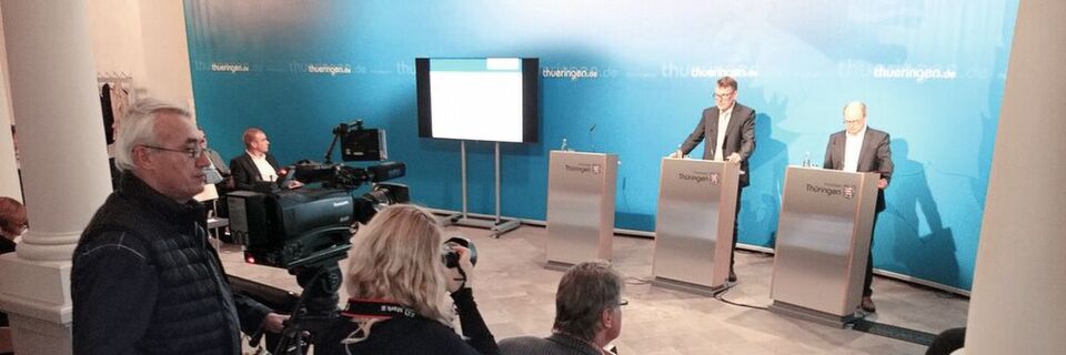 Der Thüringer CIO, Staatssekretär Dr. Hartmut Schubert, stellt seine Roadmap zur kommunalen Zusammenarbeit vor Der Thüringer CIO, Staatssekretär Dr. Hartmut Schubert, stellt seine Roadmap zur kommunalen Zusammenarbeit vor