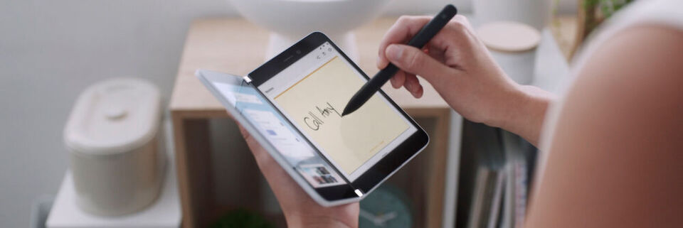 Mit dem faltbaren Surface Duo meldet sich Microsoft zurück im Smartphone-Markt. Mit dem faltbaren Surface Duo meldet sich Microsoft zurück im Smartphone-Markt.
