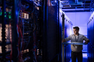 Die Intel® Optane™ Technologie bildet die Grundlage für ein Datacenter, das heutige und zukünftige Anforderungen meistert. Und das ohne Erneuerung der ganzen bestehenden Hardware. Die Intel® Optane™ Technologie bildet die Grundlage für ein Datacenter, das heutige und zukünftige Anforderungen meistert. Und das ohne Erneuerung der ganzen bestehenden Hardware.