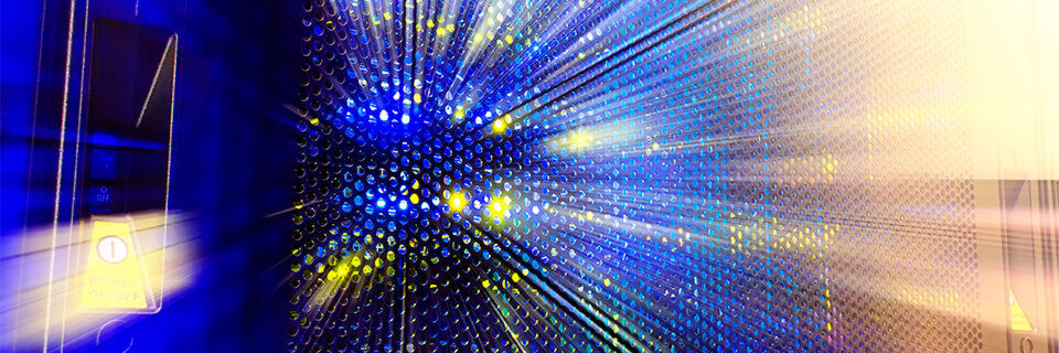 NVMe verspricht deutlich geringere Latenzen. NVMe verspricht deutlich geringere Latenzen.