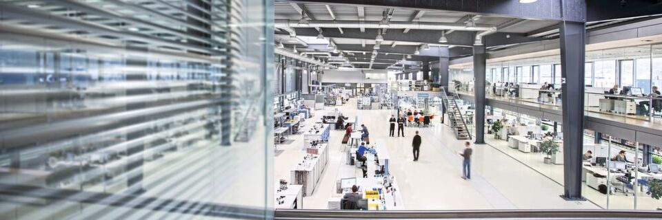 Bürkert not only supplies a wide range of different components from valves to flow meters, but also develops made-to-measure fluidics solutions in its Systemhaus innovation hubs. Bürkert not only supplies a wide range of different components from valves to flow meters, but also develops made-to-measure fluidics solutions in its Systemhaus innovation hubs.