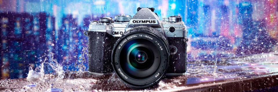 Die Olympus OM-D-E-M5 Mark III ist spritzwasser- und staubgeschützt und hält Temperaturen bis minus 10 Grad aus. Die Olympus OM-D-E-M5 Mark III ist spritzwasser- und staubgeschützt und hält Temperaturen bis minus 10 Grad aus.