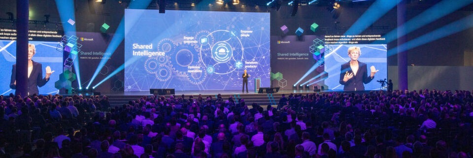 Die Keynote auf dem MBS19 hielt Sabine Bendiek, Vorsitzende der Geschäftsführung bei Microsoft Deutschland. Die Keynote auf dem MBS19 hielt Sabine Bendiek, Vorsitzende der Geschäftsführung bei Microsoft Deutschland.