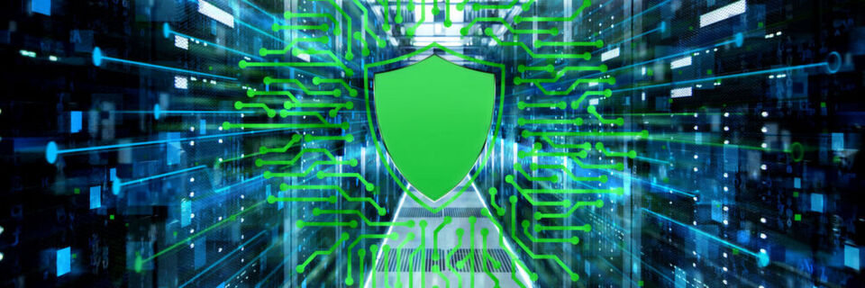 Mit Hyper-V lassen sich spezielle virtuelle Maschinen, sogenannte Shielded-VMs, durch einen internen Serverdienst überwachen und schützen Mit Hyper-V lassen sich spezielle virtuelle Maschinen, sogenannte Shielded-VMs, durch einen internen Serverdienst überwachen und schützen
