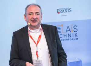 Marktentwicklung Relais: Aktuelle Trends und Zukunftsmärkte (Solar, Storage, E-Mobility) mit Dr. Markus Winzenick (ZVEI). Marktentwicklung Relais: Aktuelle Trends und Zukunftsmärkte (Solar, Storage, E-Mobility) mit Dr. Markus Winzenick (ZVEI).