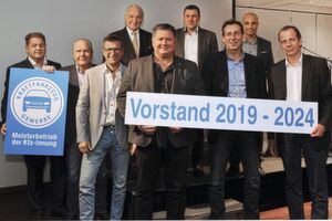 Auf der Mitgliederversammlung der Kfz-Innung Köln wählten die Teilnehmer einen neuen Vorstand. Auf der Mitgliederversammlung der Kfz-Innung Köln wählten die Teilnehmer einen neuen Vorstand.