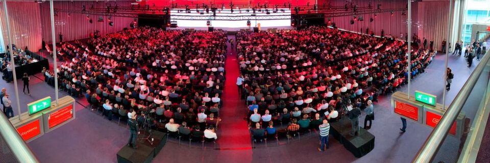 Gut 3.000 Teilnehmer aus über 50 Ländern fanden sich bei der NextStep 2019 zusammen. Gut 3.000 Teilnehmer aus über 50 Ländern fanden sich bei der NextStep 2019 zusammen.