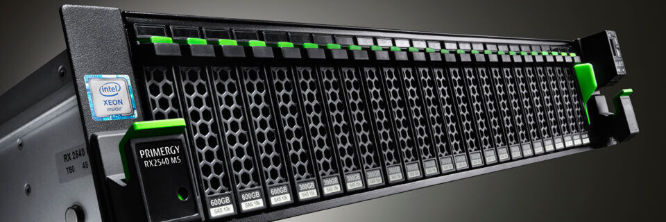 Die PRIMEGERY RX2540-M5-Serie von Fujitsu setzt auf Dual-Xeon-Prozessoren. Die PRIMEGERY RX2540-M5-Serie von Fujitsu setzt auf Dual-Xeon-Prozessoren.