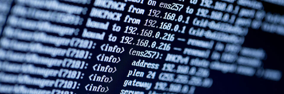 Mit iptables-Regeln für Netfilter lassen sich unter Linux komplexe Firewall-Umgebungen erstellen. Mit iptables-Regeln für Netfilter lassen sich unter Linux komplexe Firewall-Umgebungen erstellen.