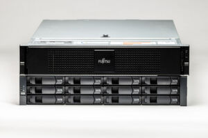 Die Datenschutz-Appliance Fujitsu Eternus CS800 ist soll in kleineren und mittleren Unternehmen als Backup-Umgebung dienen. Die Datenschutz-Appliance Fujitsu Eternus CS800 ist soll in kleineren und mittleren Unternehmen als Backup-Umgebung dienen.