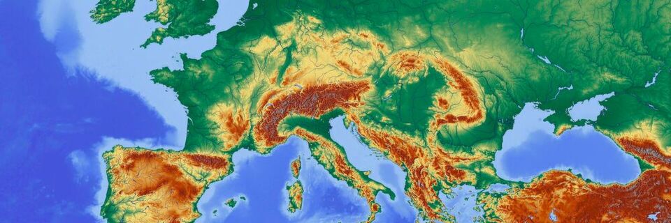 Beim mobilen Datenverbrauch wird Westeuropa der Ericsson-Prognose zufolge dank 5G mit durchschnittlich 36 Gigabyte pro Monat auf den zweiten Platz vorrücken. Beim mobilen Datenverbrauch wird Westeuropa der Ericsson-Prognose zufolge dank 5G mit durchschnittlich 36 Gigabyte pro Monat auf den zweiten Platz vorrücken.