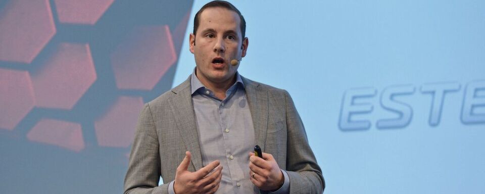 Alexandre Gehring, Marketing Manager Champion Motorrad: „Schmierstoffe von Champion Motorrad exklusiv für den Fachhandel.“ Alexandre Gehring, Marketing Manager Champion Motorrad: „Schmierstoffe von Champion Motorrad exklusiv für den Fachhandel.“