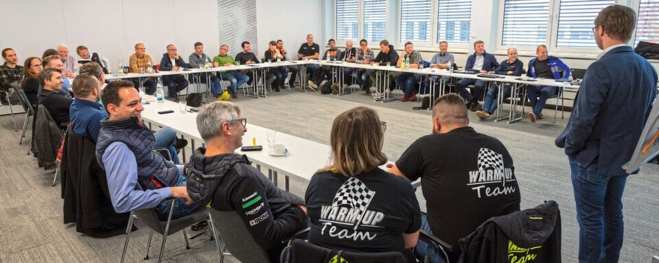 Rekordbeteiligung: Der Workshop des »bike und business«-Benchmark-Clubs am 21. November 2019 in Würzburg. Rekordbeteiligung: Der Workshop des »bike und business«-Benchmark-Clubs am 21. November 2019 in Würzburg.