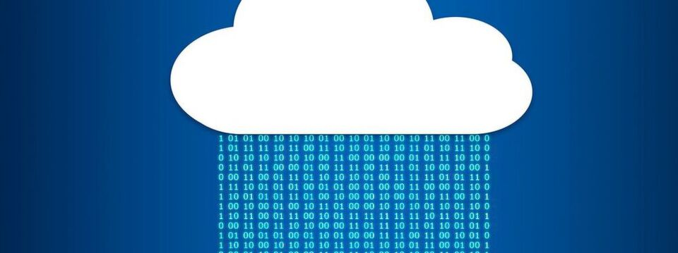 Eine moderne IT-Infrastruktur ist die Voraussetzung für sicheres und produktives Arbeiten und Grundlage für digitale Geschäftsmodelle auf der Basis von künstlicher Intelligenz (KI), dem Internet of Things (IoT) oder Mixed Reality. Oliver Gürtler, Senior Director Cloud & Enterprise Business Group bei Microsoft Deutschland. Eine moderne IT-Infrastruktur ist die Voraussetzung für sicheres und produktives Arbeiten und Grundlage für digitale Geschäftsmodelle auf der Basis von künstlicher Intelligenz (KI), dem Internet of Things (IoT) oder Mixed Reality. Oliver Gürtler, Senior Director Cloud & Enterprise Business Group bei Microsoft Deutschland.