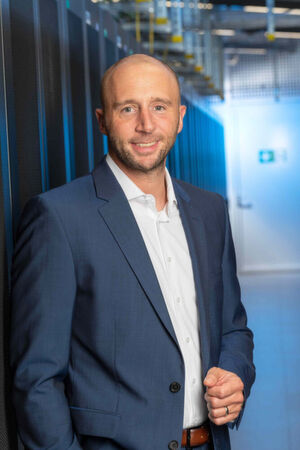 Volker Ludwig, ehemals E-Shelter, heute Senior Vice President Sales & Marketing EMEA des Geschäftsbereichs Global Data Centers bei NTT. Volker Ludwig, ehemals E-Shelter, heute Senior Vice President Sales & Marketing EMEA des Geschäftsbereichs Global Data Centers bei NTT.