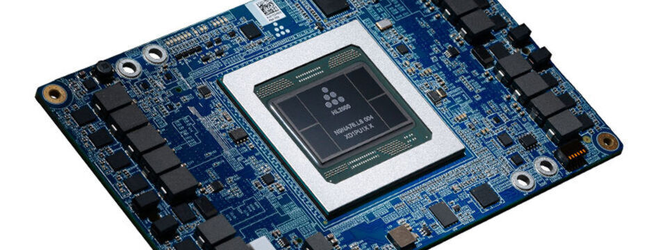 „Habana Labs Gaudi“ ist laut Hersteller der „einzige KI-Prozessor mit integriertem Remote Direct Memory Access (RDMA) über Converged Ethernet“, um Skalierbarkeit und niedrigere Gesamtbetriebskosten zu gewährleisten. „Habana Labs Gaudi“ ist laut Hersteller der „einzige KI-Prozessor mit integriertem Remote Direct Memory Access (RDMA) über Converged Ethernet“, um Skalierbarkeit und niedrigere Gesamtbetriebskosten zu gewährleisten.