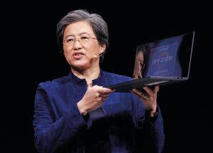 Die AMD-Chefin Dr. Lisa Su zeigt in ihrer CES-Keynote das Lenovo Yoga Slim 7 mit einem Ryzen-7-4800U-Prozessor. Die CPU verfügt über acht CPU-Cores, arbeitet mit 16 Threads und bietet eine integrierte Radeon-Vega-GPU. Die AMD-Chefin Dr. Lisa Su zeigt in ihrer CES-Keynote das Lenovo Yoga Slim 7 mit einem Ryzen-7-4800U-Prozessor. Die CPU verfügt über acht CPU-Cores, arbeitet mit 16 Threads und bietet eine integrierte Radeon-Vega-GPU.
