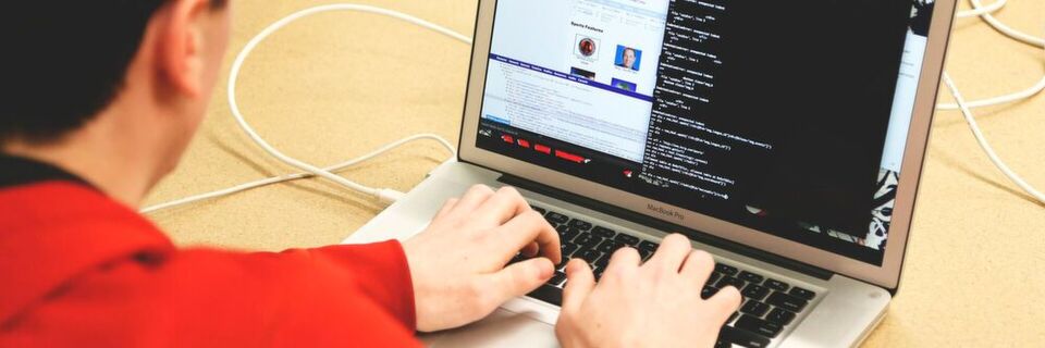 Mit Bedingungen lässt sich in Bash-Skripten viel stuern, doch die Syntax ist nicht selbsterklärend. Mit Bedingungen lässt sich in Bash-Skripten viel stuern, doch die Syntax ist nicht selbsterklärend.