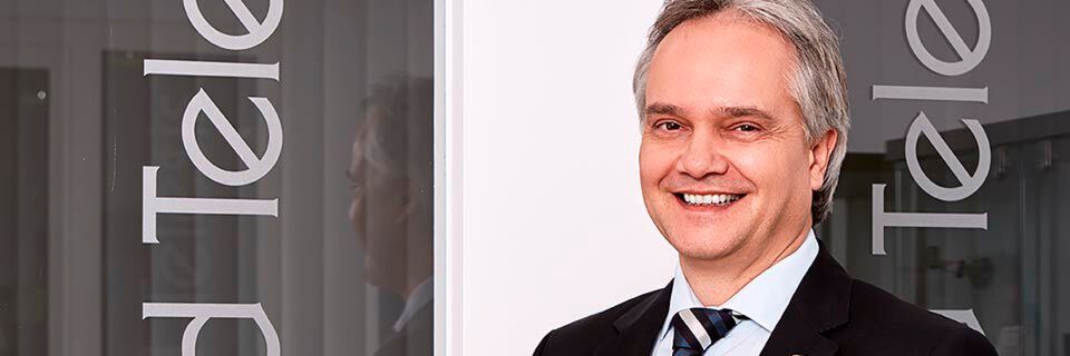 Christian Rannetshauser: „Automatisierte, selbstheilende Netzwerke sind heutzutage in jeder Branche entscheidend für den zuverlässigen Betrieb und die Effizienz“. Christian Rannetshauser: „Automatisierte, selbstheilende Netzwerke sind heutzutage in jeder Branche entscheidend für den zuverlässigen Betrieb und die Effizienz“.