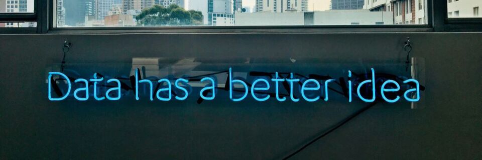 Daten bilden die Basis für erfolgreichen Einsatz von Predictive Analytics im B2B-Marketing Daten bilden die Basis für erfolgreichen Einsatz von Predictive Analytics im B2B-Marketing