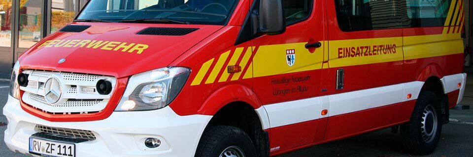 Im Einsatzleitwagen muss die Verbindung auch dann sicher stehen, wenn der Router von einem Mobilfunknetz ins andere wechselt. Im Einsatzleitwagen muss die Verbindung auch dann sicher stehen, wenn der Router von einem Mobilfunknetz ins andere wechselt.