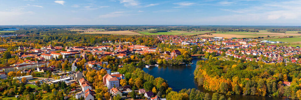 Mit dem digitalen Geodatenbasisdienst des Landes Brandenburg können alle Bürger auf hochauflösende Luftbilder zugreifen (Bild: Stadt Templin in der Uckermark) Mit dem digitalen Geodatenbasisdienst des Landes Brandenburg können alle Bürger auf hochauflösende Luftbilder zugreifen (Bild: Stadt Templin in der Uckermark)