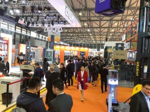 Die Veranstalter der Logimat China – die Euroexpo und die Messe Stuttgart – haben sich 2019 erstmals für den Standort Shanghai entschieden. Dort findet sie fortan parallel zur Transport Logistic China der Messe München statt. Die Veranstalter der Logimat China – die Euroexpo und die Messe Stuttgart – haben sich 2019 erstmals für den Standort Shanghai entschieden. Dort findet sie fortan parallel zur Transport Logistic China der Messe München statt.