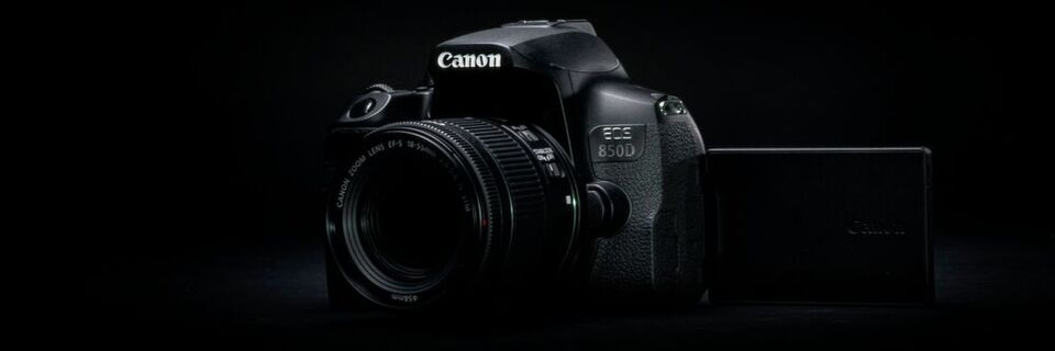 Für ambitionierte DSLR-Einsteiger hat Canon ab Ende April 2020 die EOS 850D im Portfolio. Für ambitionierte DSLR-Einsteiger hat Canon ab Ende April 2020 die EOS 850D im Portfolio.