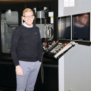 «Für uns ist das gesamte Hurco-Portfolio eine perfekte Ergänzung. ... Ein grosser Vorteil von Hurco ist das europäische Zentrallager ... in den Niederlanden, wo alle Maschinen an Lager gehalten und auch kundenspezifisch konfektioniert werden.» Markus Weber, Geschäftsführer und Mitinhaber der BWB Werkzeugmaschinen AG. «Für uns ist das gesamte Hurco-Portfolio eine perfekte Ergänzung. ... Ein grosser Vorteil von Hurco ist das europäische Zentrallager ... in den Niederlanden, wo alle Maschinen an Lager gehalten und auch kundenspezifisch konfektioniert werden.» Markus Weber, Geschäftsführer und Mitinhaber der BWB Werkzeugmaschinen AG.