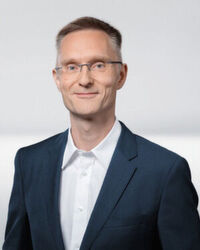 Lothar Leonhard, Product Manager SAP on Azure bei der DATAGROUP SE Lothar Leonhard, Product Manager SAP on Azure bei der DATAGROUP SE