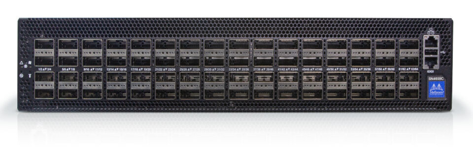 Die SN4000-Ethernet-Switches sind in verschiedenen Ausführungen und mit bis zu 128 Ports zu haben. Die SN4000-Ethernet-Switches sind in verschiedenen Ausführungen und mit bis zu 128 Ports zu haben.