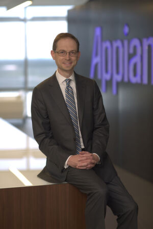 Appian-CEO Matt Calkins: „Die Kombination von Menschen, Regeln, AI und RPA ist deshalb so wichtig, weil jede Komponente ihre Stärken hat und die Schwächen der jeweils anderen kompensieren kann.“ Appian-CEO Matt Calkins: „Die Kombination von Menschen, Regeln, AI und RPA ist deshalb so wichtig, weil jede Komponente ihre Stärken hat und die Schwächen der jeweils anderen kompensieren kann.“
