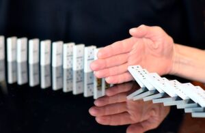 Wer jetzt schnell eingreift hat noch Chancen, die durch den Coronavirus bedingten Ausfallerscheinungen und Kettenreaktionen zu unterbinden. Wer jetzt schnell eingreift hat noch Chancen, die durch den Coronavirus bedingten Ausfallerscheinungen und Kettenreaktionen zu unterbinden.
