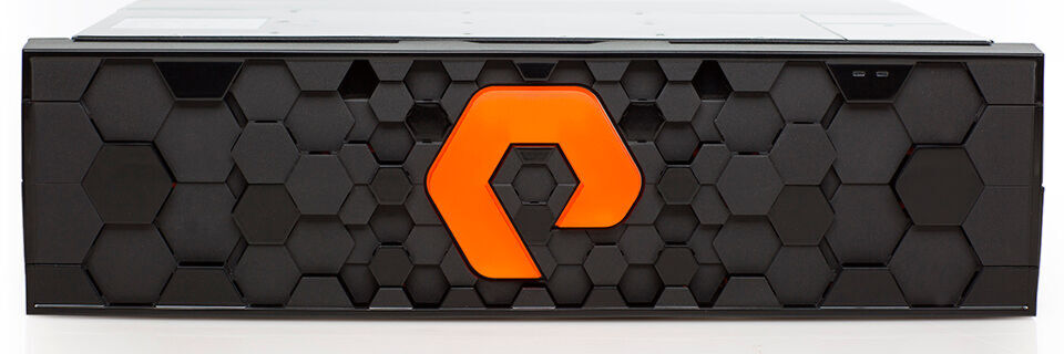 Da weiß man, was drin ist: Das Pure-Storage-Logo steht für All-Flash-Speicher. Da weiß man, was drin ist: Das Pure-Storage-Logo steht für All-Flash-Speicher.