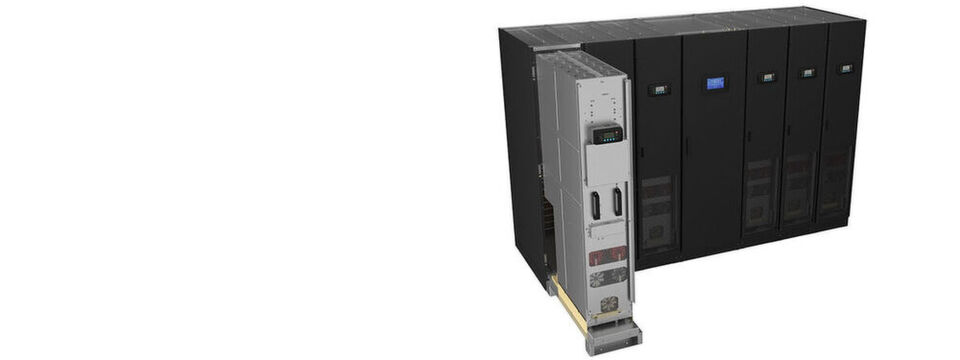 ABB geizt nicht mit Superlativen, wenn es um „Megaflex“ geht: Es sei die ausfallsicherste und kompakteste Unterbrechungsfreie Stromversorgung auf dem Markt mit einer um bis zu 45 Prozent reduzierten Stellfläche“. ABB geizt nicht mit Superlativen, wenn es um „Megaflex“ geht: Es sei die ausfallsicherste und kompakteste Unterbrechungsfreie Stromversorgung auf dem Markt mit einer um bis zu 45 Prozent reduzierten Stellfläche“.