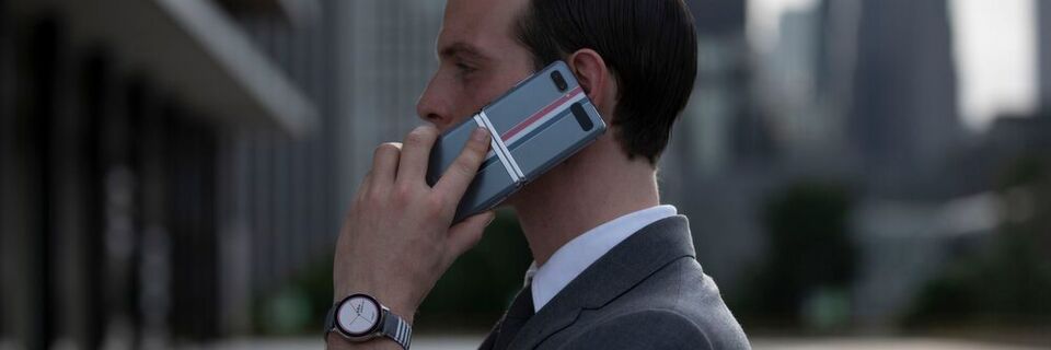 Kann man knicken: Smartphones wie das Samsung Galaxy Z Flip stellen die Fähigkeiten mobiler App-Toolchains auf die Probe. Kann man knicken: Smartphones wie das Samsung Galaxy Z Flip stellen die Fähigkeiten mobiler App-Toolchains auf die Probe.