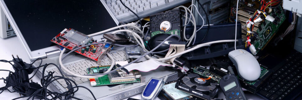Nicht nur der Berg an Elektroschrott wächst, sondern auch der Datenmüll. Nicht nur der Berg an Elektroschrott wächst, sondern auch der Datenmüll.