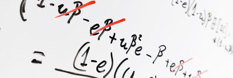 Unterricht findet zunehmend mit dem Einsatz von Whiteboards als Teil einer Collaboration-Lösung statt. Unterricht findet zunehmend mit dem Einsatz von Whiteboards als Teil einer Collaboration-Lösung statt.
