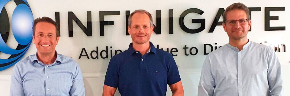 Bei Infinigate Deutschland folgt Robert Scicolone (l.) als Geschäftsführer auf Andreas Bechtold (m.), der ins internationale Management des Distributors wechselt. Jan Erbgut bleibt kaufmännischer Geschäftsführer. Bei Infinigate Deutschland folgt Robert Scicolone (l.) als Geschäftsführer auf Andreas Bechtold (m.), der ins internationale Management des Distributors wechselt. Jan Erbgut bleibt kaufmännischer Geschäftsführer.