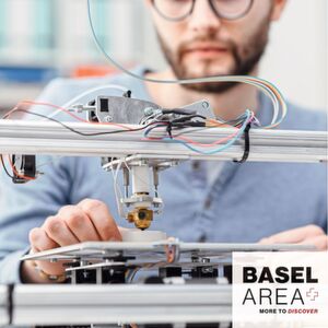 L'i4Challenge offre une plateforme pour aider les innovateurs à promouvoir leurs produits ou services d’industrie 4.0. De plus, les participants bénéficient d’un accès à des partenaires, des mentors, des collaborateurs et des clients potentiels, et ont accès à un programme de mentorat grâce à Basel Area Business & Innovation. L'i4Challenge offre une plateforme pour aider les innovateurs à promouvoir leurs produits ou services d’industrie 4.0. De plus, les participants bénéficient d’un accès à des partenaires, des mentors, des collaborateurs et des clients potentiels, et ont accès à un programme de mentorat grâce à Basel Area Business & Innovation.