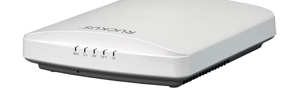 Der Access Point Ruckus R650 ist ein Wi-Fi-6-4x4:4-Indoor-Access-Point mit 3 GBit/s und eingebettetem IoT. Der Access Point Ruckus R650 ist ein Wi-Fi-6-4x4:4-Indoor-Access-Point mit 3 GBit/s und eingebettetem IoT.