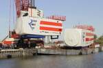 Verladung alpha ventus Maschinenhäuser der REpower Systems AG in Bremerhaven. 