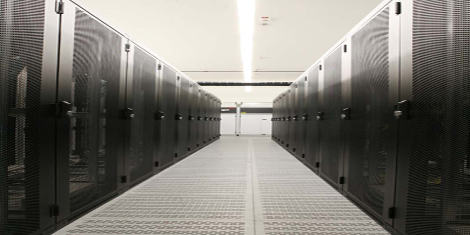 Auch für große Datenmengen gerüstet – Rack-Reihen im Rechenzentrum von Easynet (Quelle: Easynet) Auch für große Datenmengen gerüstet – Rack-Reihen im Rechenzentrum von Easynet (Quelle: Easynet)
