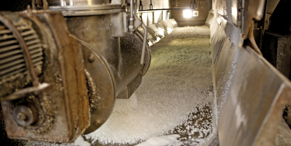 Production of butyl rubber: This process step shows the dehumidification of the rubber crumbs. (Picture: Lanxess) Production of butyl rubber: This process step shows the dehumidification of the rubber crumbs. (Picture: Lanxess)