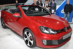 In Genf zeigte VW unter anderem das Golf-GTI-Cabrio – ganz offen in 7,3 Sekunden von null auf 100.