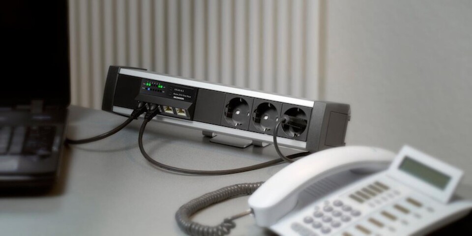 Die FTTO-Gigabit-Switches von Microsens können beispielsweise in ein modulares Tischgehäuse eingebaut werden. Die FTTO-Gigabit-Switches von Microsens können beispielsweise in ein modulares Tischgehäuse eingebaut werden.