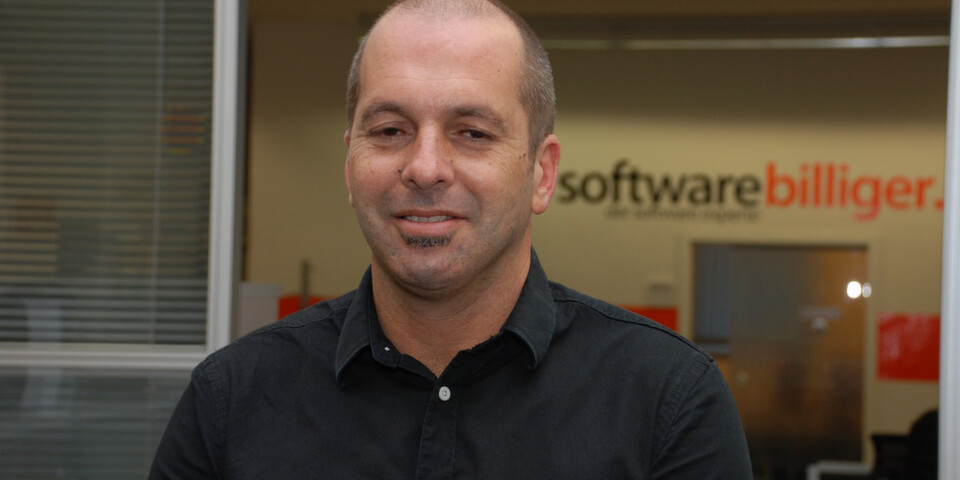 Elmar Ewaldt, Geschäftsführer TYR Holding, wehrt sich gegen dem Vorwurf von Microsoft, dass Softwarebilliger.de gefälschte Software verkauft. Elmar Ewaldt, Geschäftsführer TYR Holding, wehrt sich gegen dem Vorwurf von Microsoft, dass Softwarebilliger.de gefälschte Software verkauft.