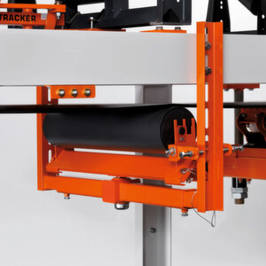 According to Martin Engineering, space limitations and access constraints are typically not an issue with the EVO Return Roller, as the idler roll can be serviced from one side of the conveyor. According to Martin Engineering, space limitations and access constraints are typically not an issue with the EVO Return Roller, as the idler roll can be serviced from one side of the conveyor.