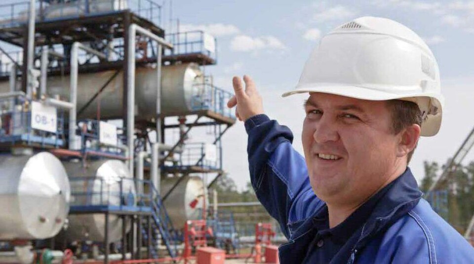 There are various ways to mitigate risk in chemical plants where plant personnel regularly need to handle flammable and toxic materials. There are various ways to mitigate risk in chemical plants where plant personnel regularly need to handle flammable and toxic materials.